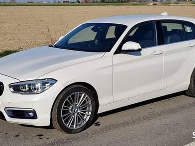 Szary Używany 2018 BMW 116 Hatchback | 36 999 zł