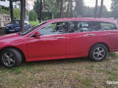 Używany Honda Accord 155 KM (114 kW) 2006 Czerwony Sedan/Limuzyna