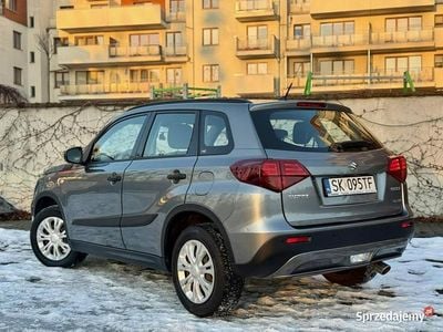 Używany Suzuki Vitara 129 KM (94 kW) 2020 Szary SUV