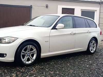 używany BMW 320 D Xdrive 184km biała xenon alu 1wł serwis