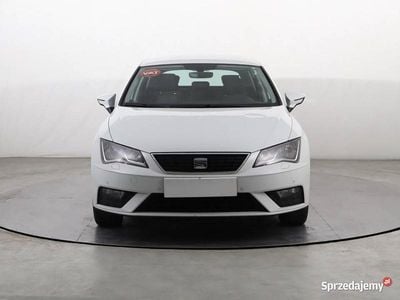 Biały Używany 2019 Seat Leon Hatchback | 42 999 zł (Uczciwa cena)