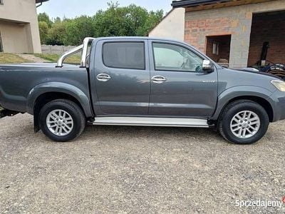 Szary Używany 2012 Toyota HiLux Pickup | 99 900 zł