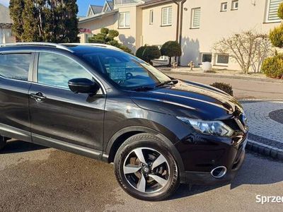Czarny Używany 2016 Nissan Qashqai 360º SUV | 48 800 zł (Uczciwa cena)