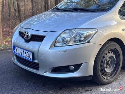Srebrny Używany 2008 Toyota Auris Hatchback | 10 600 zł (Uczciwa cena)
