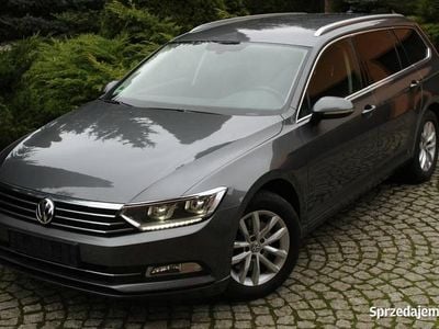 Szary Używany 2016 VW Passat Kombi | 52 900 zł (Uczciwa cena)