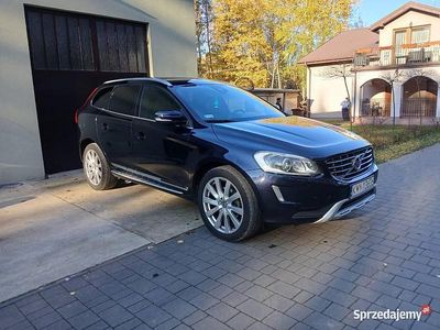 Używany 2016 Volvo XC60 SUV | 82 000 zł (Uczciwa cena)