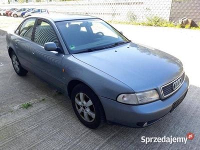Używany Audi A4 1996 Szary Sedan/Limuzyna