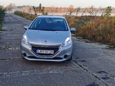 używany Peugeot 208 