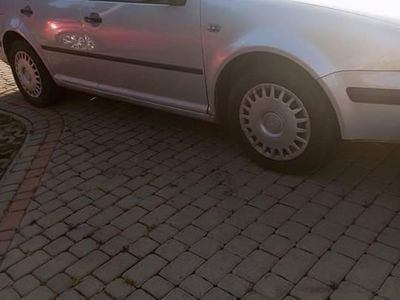 VW Golf IV