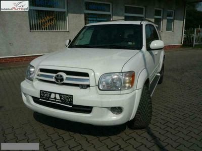 Używany Toyota Sequoia 285 KM (209 kW) 2005 Biały SUV