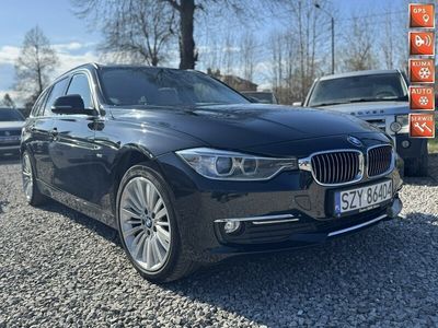 Używany BMW 330 258 KM (189 kW) 2015 Czarny (metalik, perła) Kombi