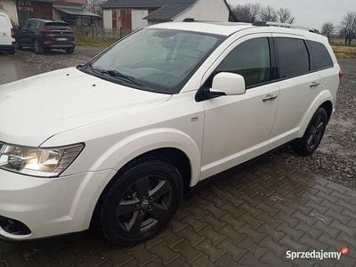 Używany 2014 Fiat Freemont SUV | 38 000 zł (Uczciwa cena)