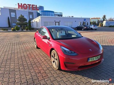 Używany 2022 Tesla Model 3 Standard Range Sedan/Limuzyna | 107 000 zł