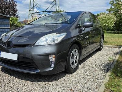 Szary Używany 2015 Toyota Prius Hatchback | 19 999 zł