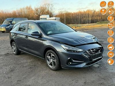 Szary (metalik) Używany 2022 Hyundai i30 Prime Kombi | 31 900 zł
