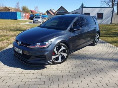 VW Golf VII