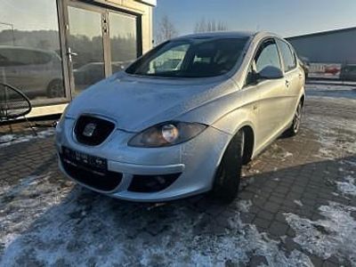 Srebrny Używany 2005 Seat Toledo Hatchback | 9900 zł