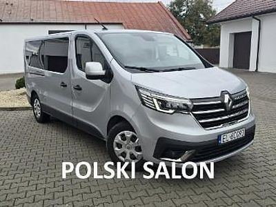 Srebrny Używany 2021 Renault Trafic Minivan | 93 900 zł (Drogi)