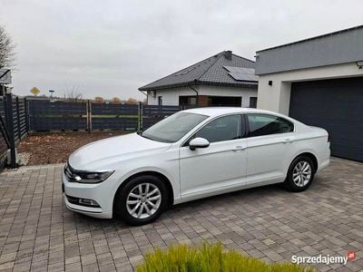 Biały Używany 2018 VW Passat Sedan/Limuzyna | 52 000 zł (Dobra cena)