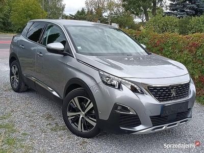 Szary Używany 2019 Peugeot 3008 SUV | 53 800 zł (Dobra cena)