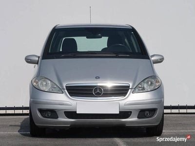 Używany Mercedes A150 2008 Srebrny Hatchback
