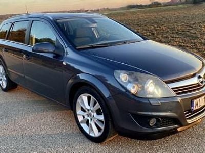 używany Opel Astra Kombi - COSMO / 1.8 Benzyna MPI moc 140 KM AUTOMAT Full Opcja