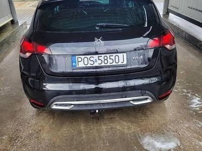 Czarny Używany 2015 Citroën DS4 Hatchback | 28 500 zł (Uczciwa cena)