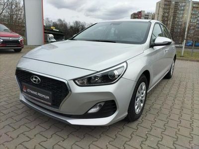 używany Hyundai i30 i305DR 1.4 MPI 100KM 6MTi30 5DR 1.4 MPI 100KM 6MT