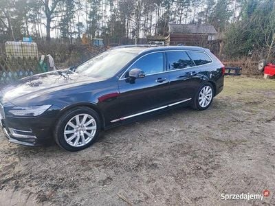Używany Volvo V90 Inscription 2017 Czarny Kombi