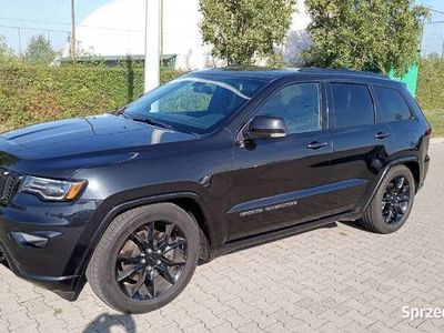 używany Jeep Grand Cherokee V8 Hemi 5,7 OVERLAND IDELANY CALY CZARNY