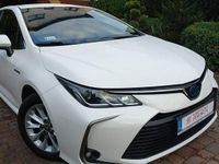 Używany Toyota Corolla 122 KM (89 kW) 2021 Biały Sedan/Limuzyna