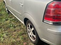 Używany Opel Zafira 2006 Srebrny Minivan