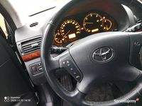 używany Toyota Avensis T25