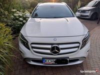 Używany Mercedes GLA250 2015 Biały SUV