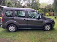 używany Ford Tourneo Connect 1.6dm 116KM 2015r. 125 415km