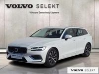 Używany Volvo V60 349 KM (256 kW) 2025 Biały Kombi