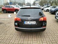 Używany Opel Astra 2013 Czarny Kombi