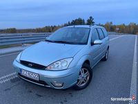 Używany Ford Focus 2003 Srebrny Sedan/Limuzyna