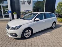 Używany Peugeot 308 SW Active 130 KM (95 kW) 2021 Biały Kombi