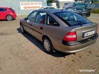 używany Opel Vectra 1.8 benzyna 115KM 1997 salon Polska 1 właściciel