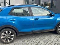 Używany Kia Stonic 100 KM (73 kW) 2020 Niebieski SUV