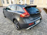Używany Volvo V40 R-Design 150 KM (110 kW) 2014 Szary Kombi