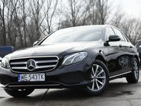 używany Mercedes E220 2dm 195KM 2018r. 109 441km