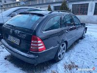 używany Mercedes C220 W203