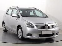 Używany Toyota Verso 126 KM (92 kW) 2009 Srebrny Minivan