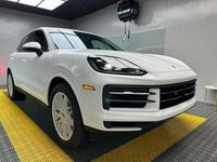 używany Porsche Cayenne 3dm 348KM 2024r. 200km