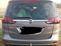 Używany Opel Zafira 2016 Szary Minivan
