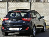 Używany Hyundai i30 Premium 128 KM (94 kW) 2012 Czarny (metalik, perła) Hatchback