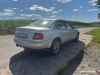 używany Audi A4 B5 1.6 101KM