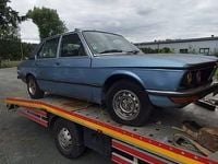 używany BMW 525 e12